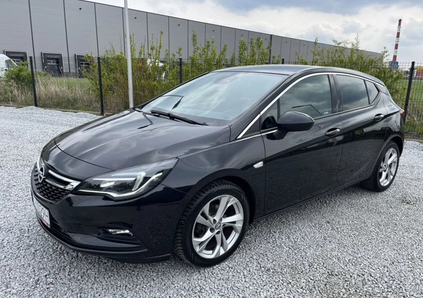 Opel Astra cena 44999 przebieg: 123000, rok produkcji 2016 z Polanów małe 781